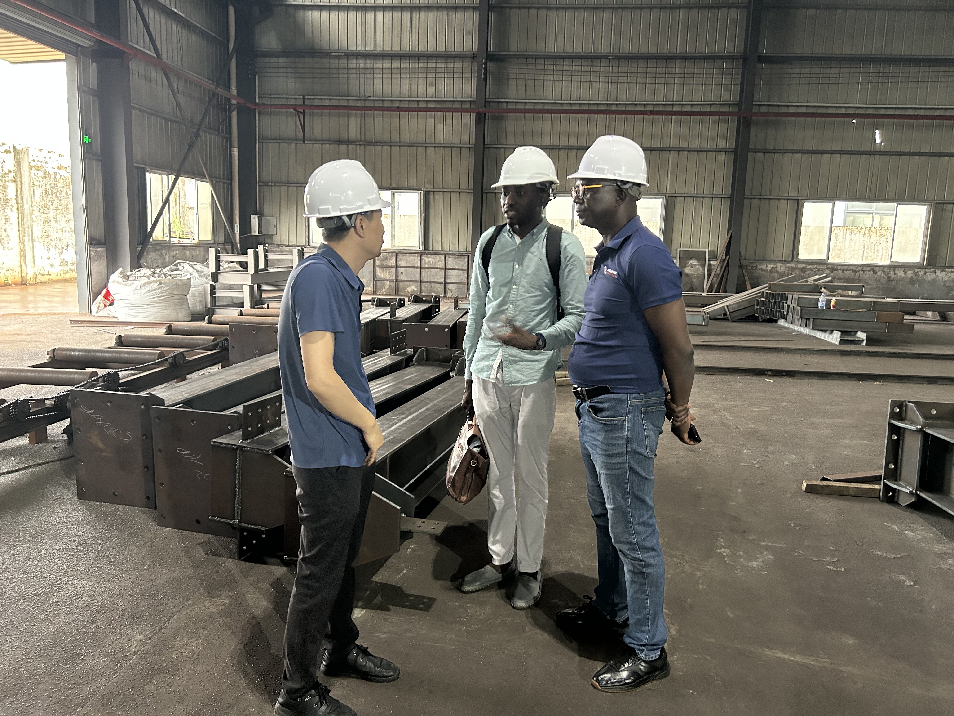 肯尼亚项目代表团参观贵司工厂